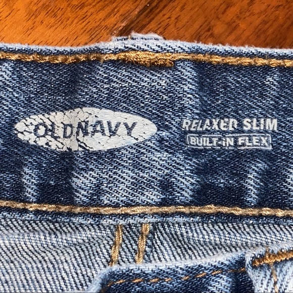 EUC Men’s Size 30 X 34, Old Navy Relaxed Slim Built- In Flex Distressed Jeans - Picture 13 of 14